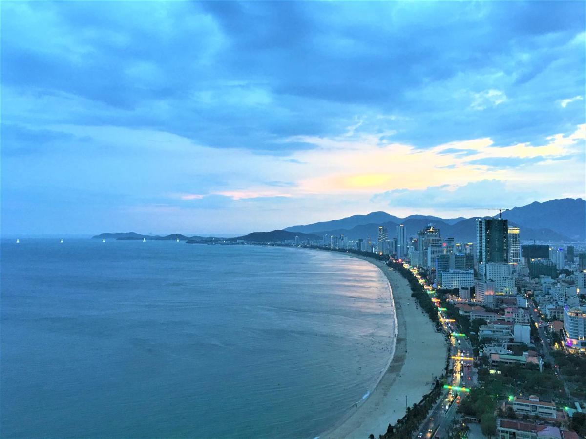 Iseaview Nha Trang Beach Apartment Экстерьер фото